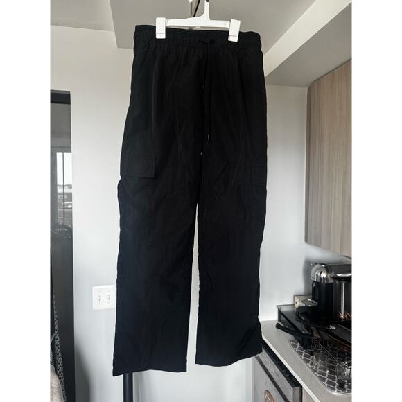 Princess Polly Black Flossie Parachute Pants Size 8 Grunge Goth Cargo Pants - Picture 5 of 10